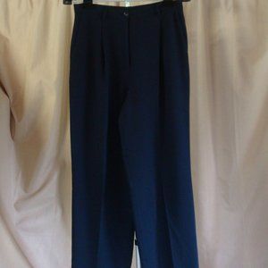 Casual Corner Pant